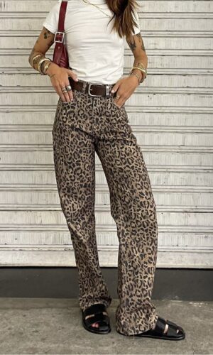 Calça Leopard