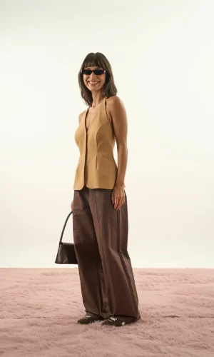 Calça com bolsos Manaca