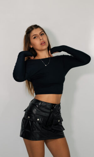 Blusa Nina Costas Abertas