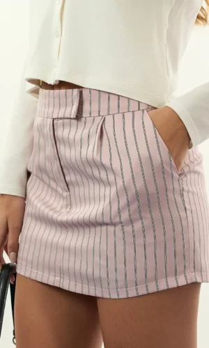 Short Saia Cute Alfaiataria listra